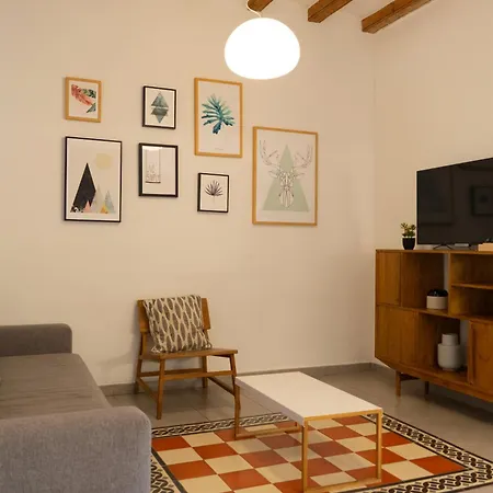 Apartment Center Of Gracia By Maison Pinata